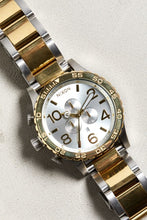 Load image into Gallery viewer, NIXON 51-30 CHRONO SILVER/ GOLD A083-1921